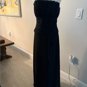 B2 Black Strapless Sleeveless Cocktail Gown